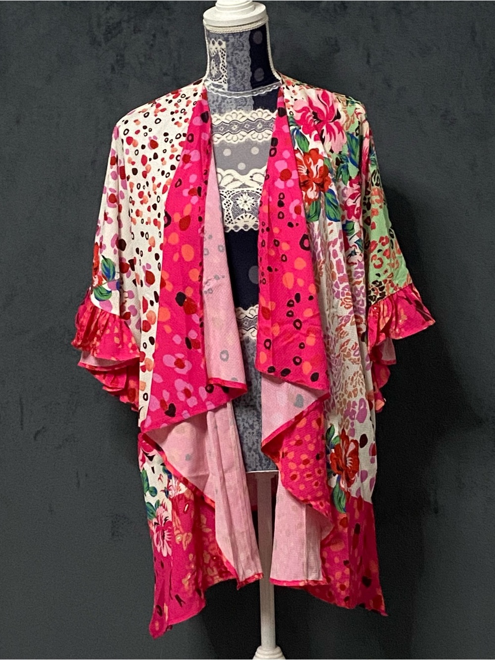 Umgee Kimono Cardigan Womens M/L Colorful Mixed Print Short Sleeve Swim Cover Up